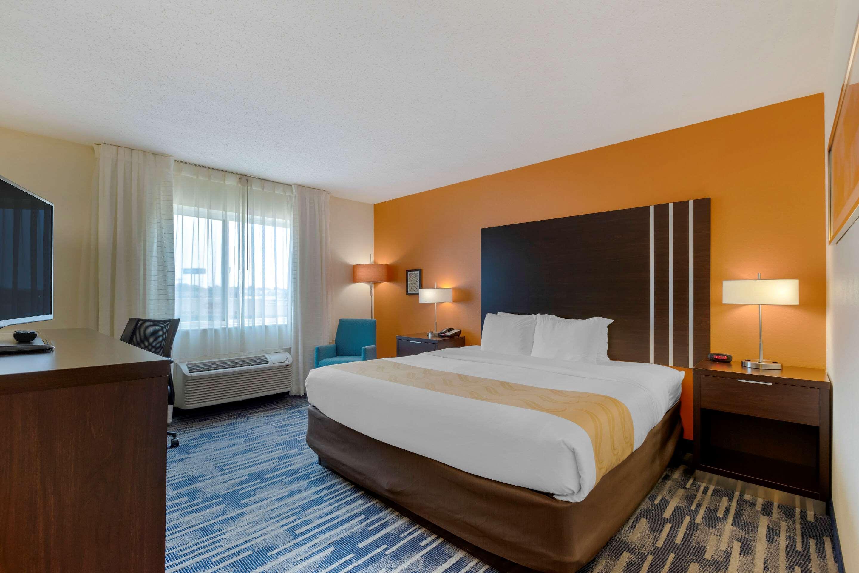 Quality Inn & Suites Keokuk North Exterior photo