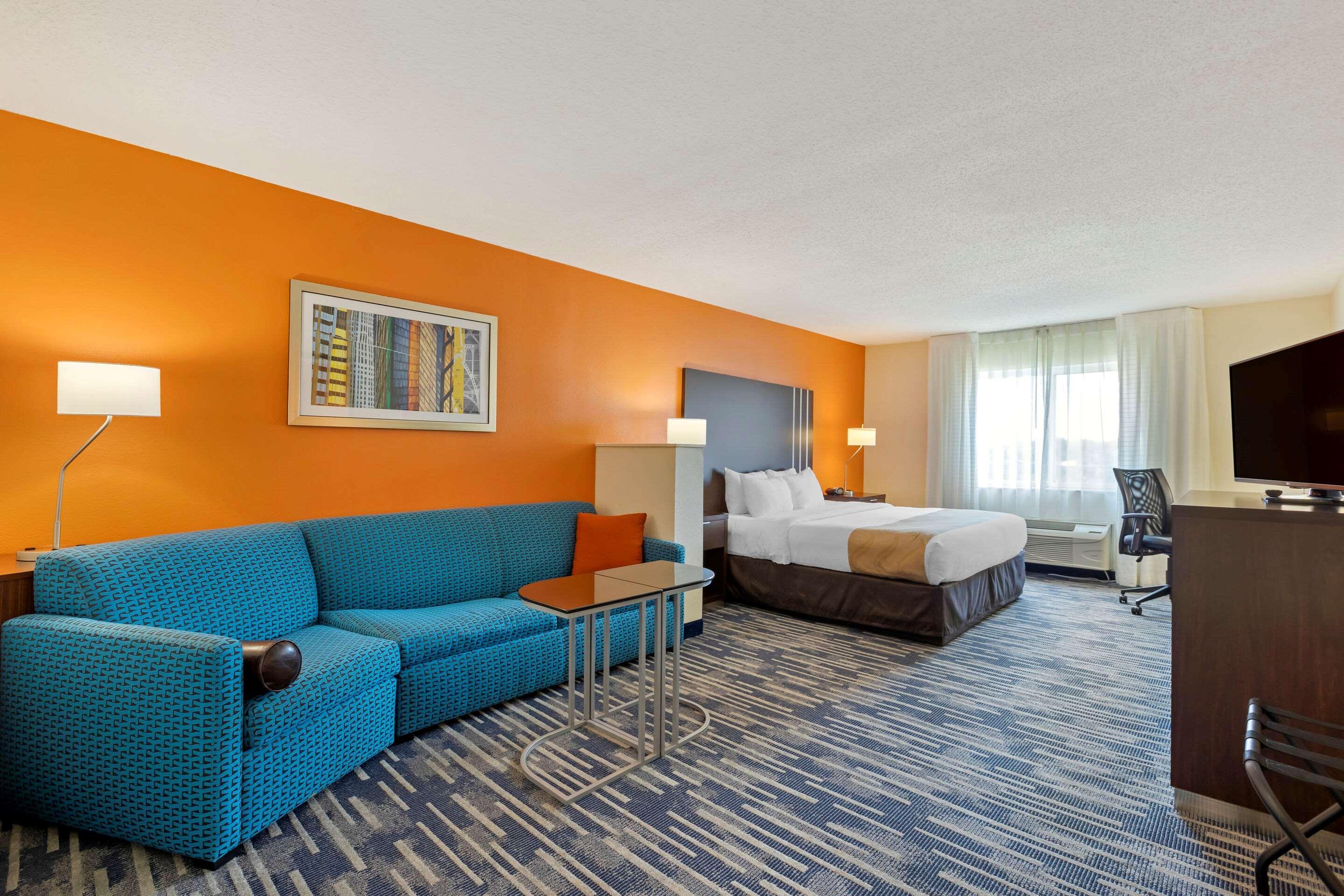 Quality Inn & Suites Keokuk North Exterior photo