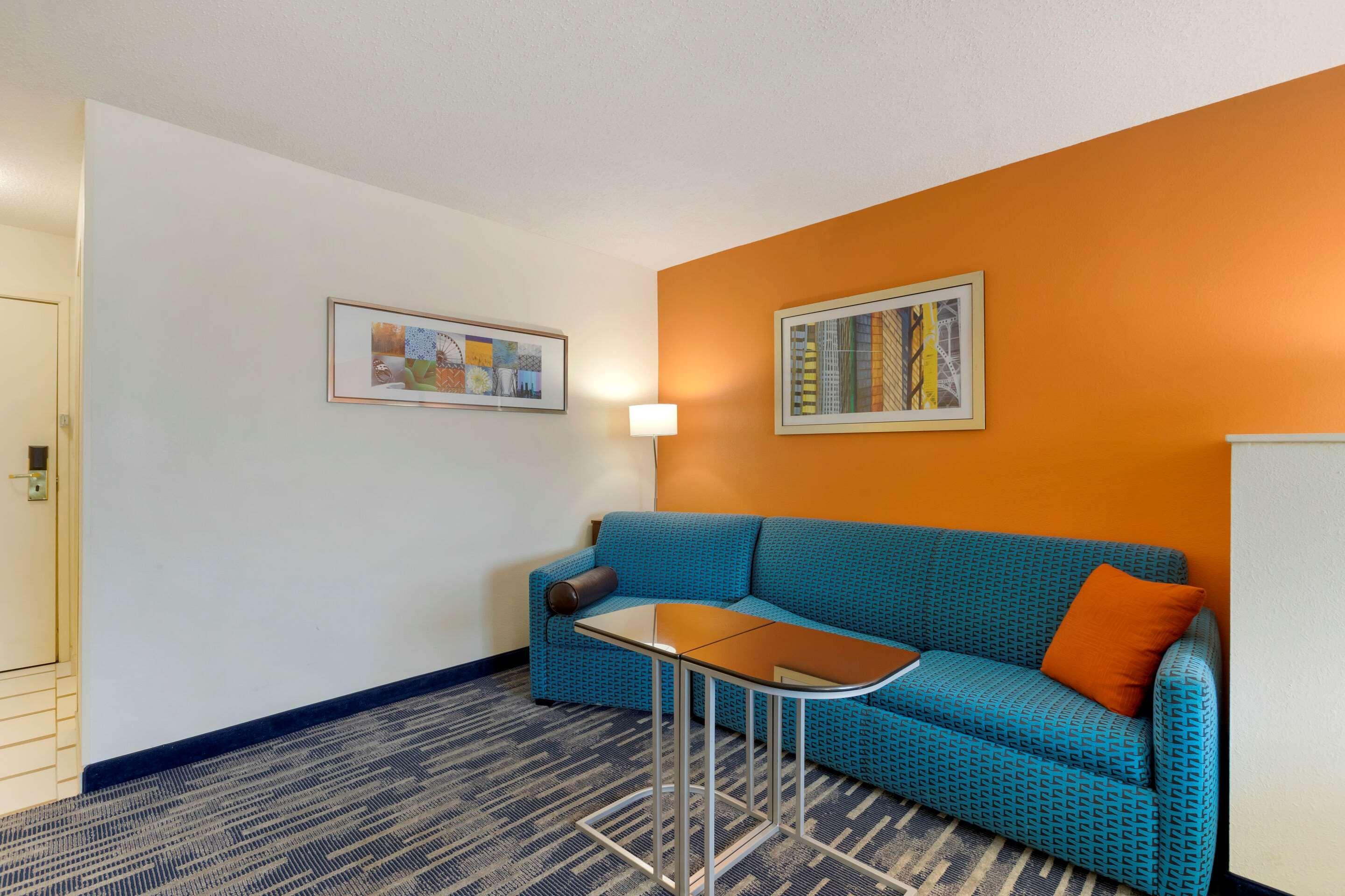 Quality Inn & Suites Keokuk North Exterior photo