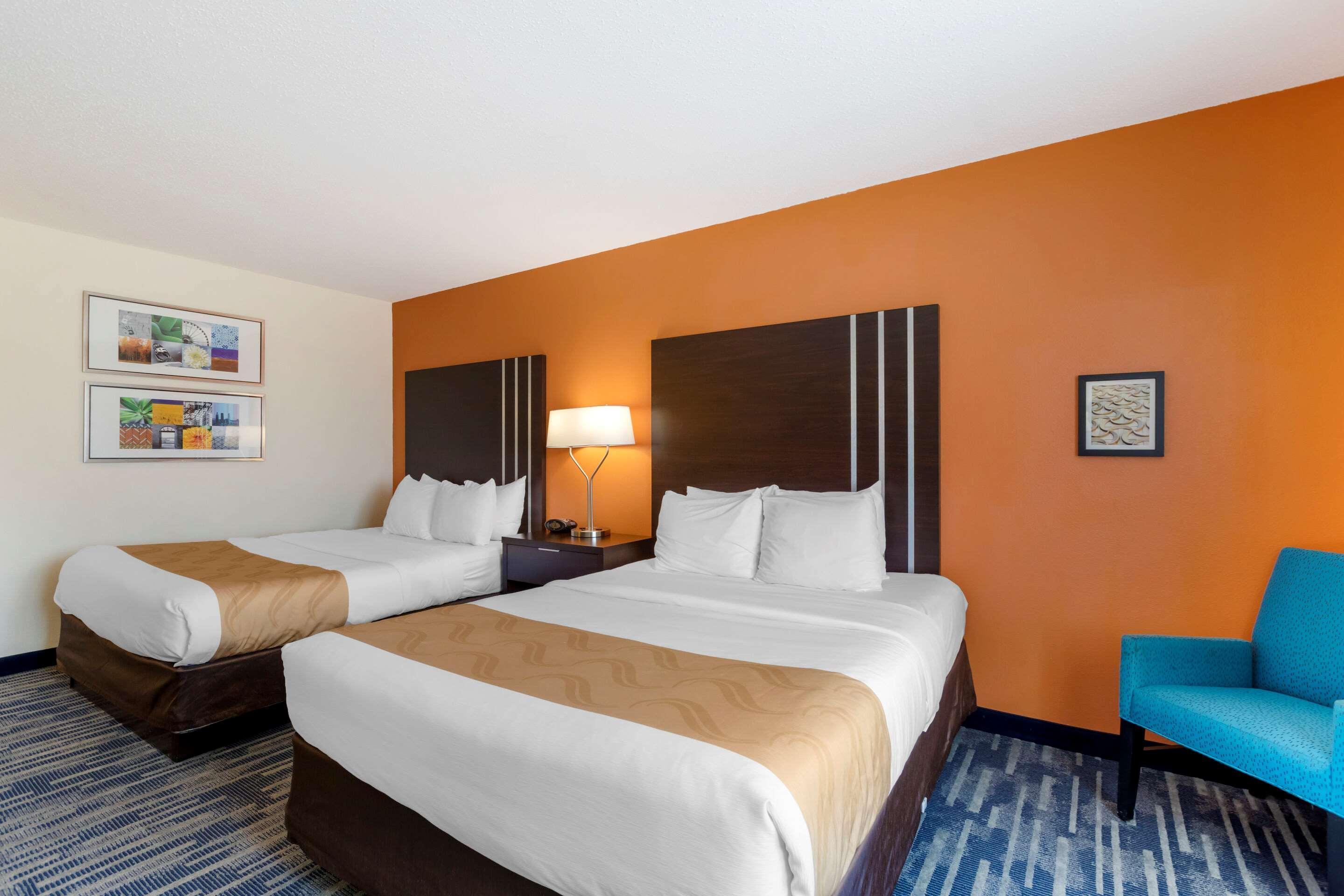 Quality Inn & Suites Keokuk North Exterior photo