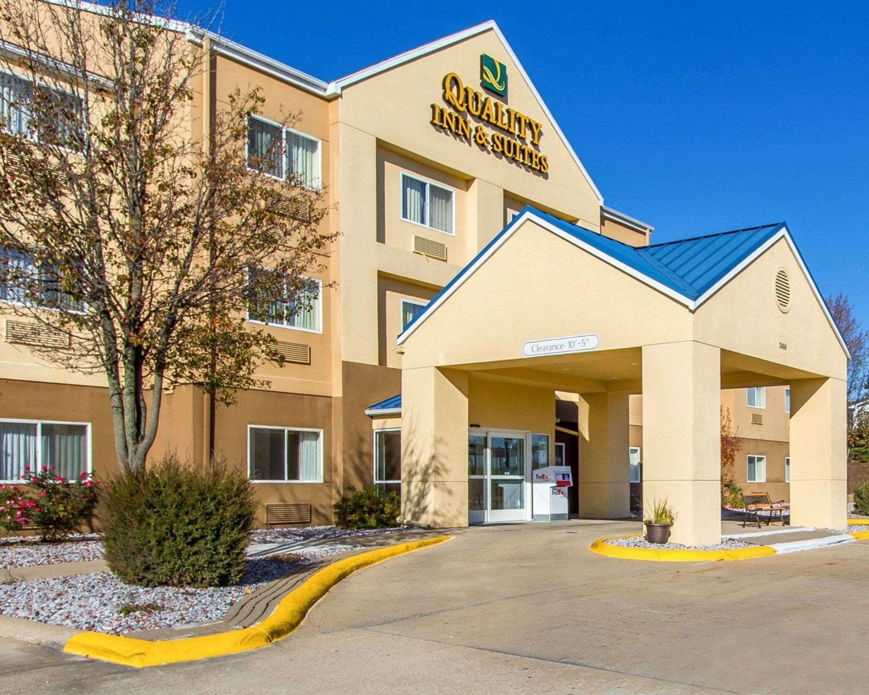 Quality Inn & Suites Keokuk North Exterior photo