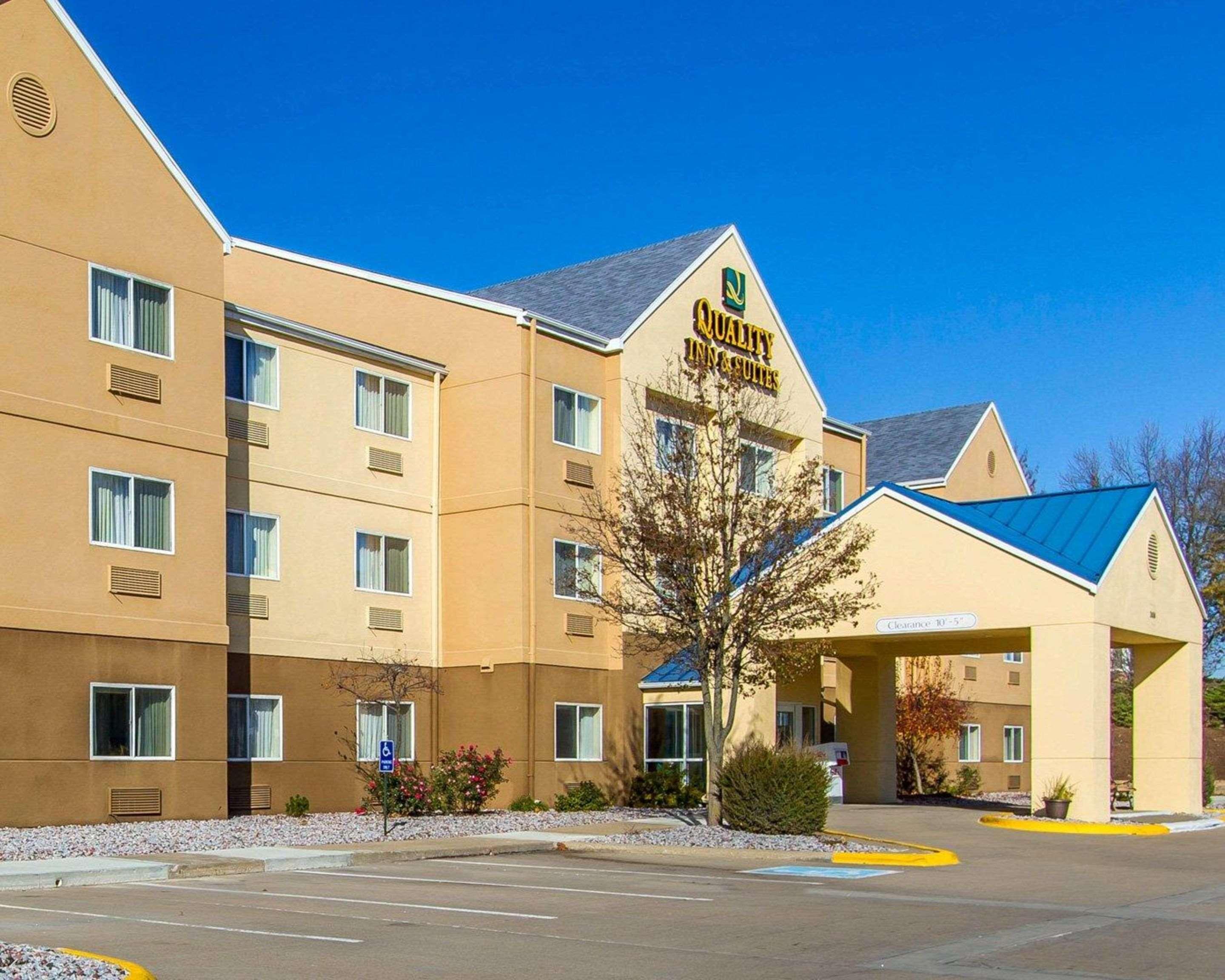 Quality Inn & Suites Keokuk North Exterior photo